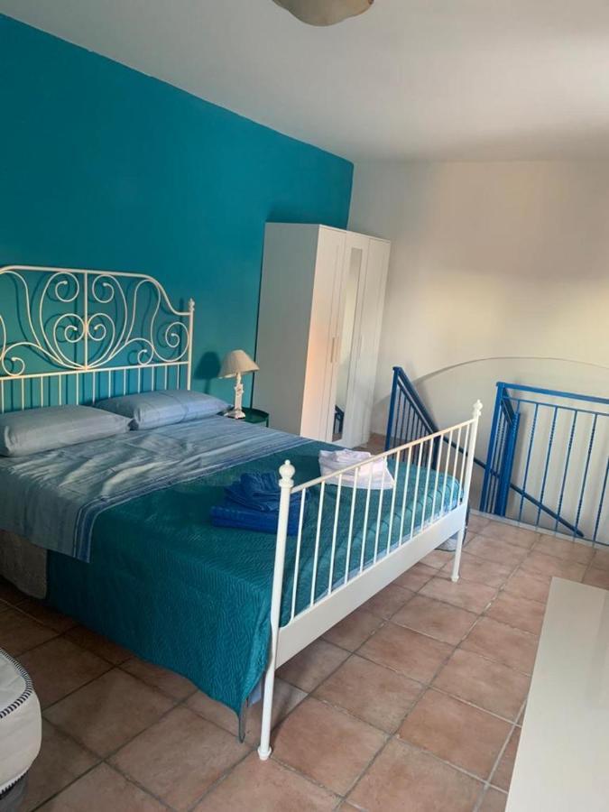 Appartement Casa Dercia à Minturno Extérieur photo